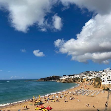 Appartamento Azzurro / Ocean View / 5 Min To Beach 알부페이라 외부 사진